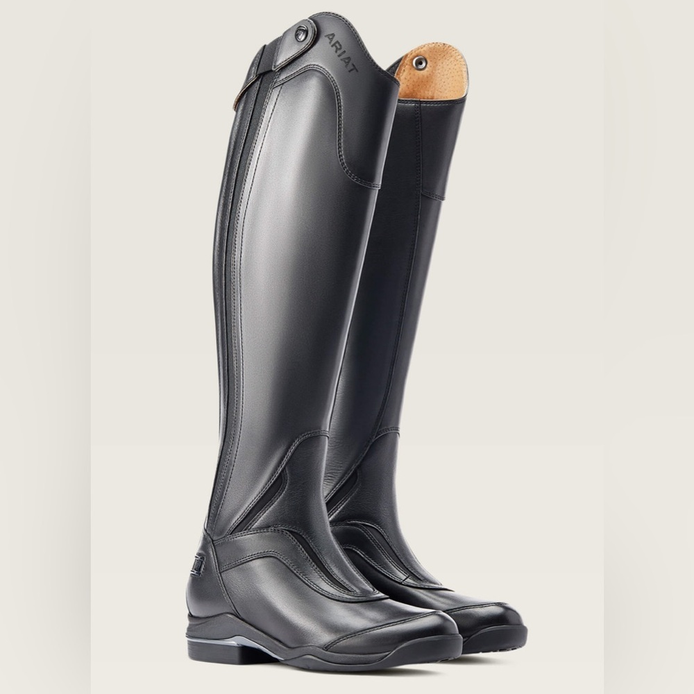 Brand NEW  Ariat Ladies V Sport Zip Tall Riding Boots, 9